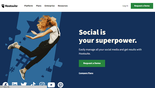 Hootsuite - Best Social media management tools for small businesses